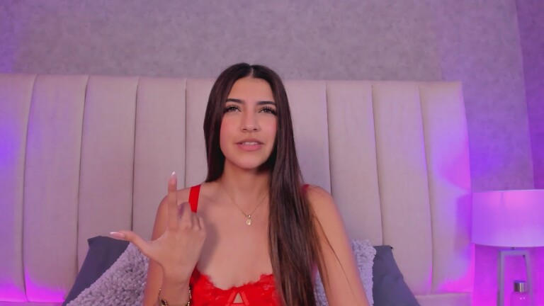 VictoriaJoliegb's Streamate show and profile