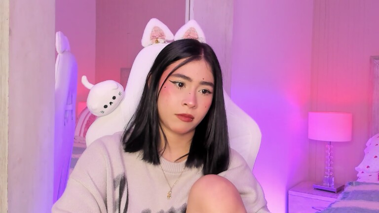 SophiaColinns's Streamate show and profile