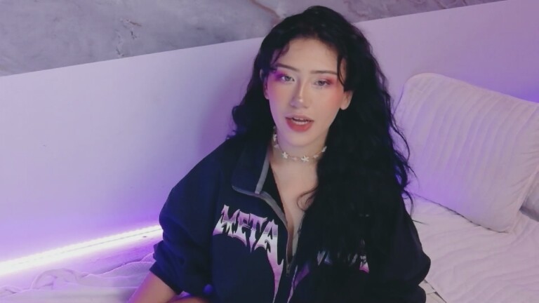 IzumoMiyu's Streamate show and profile