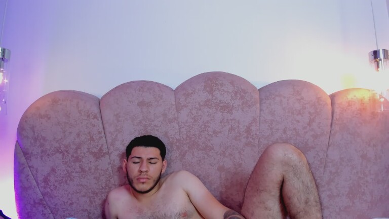 MillyyLian's Streamate show and profile