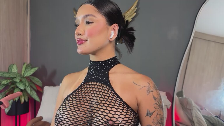 Lotie_Cox's Streamate show and profile