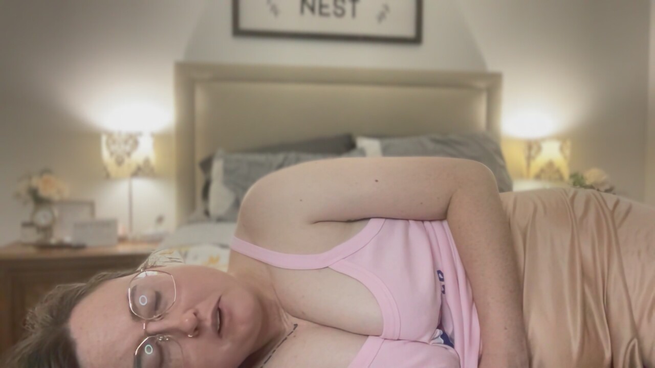 happylilcamgirl
