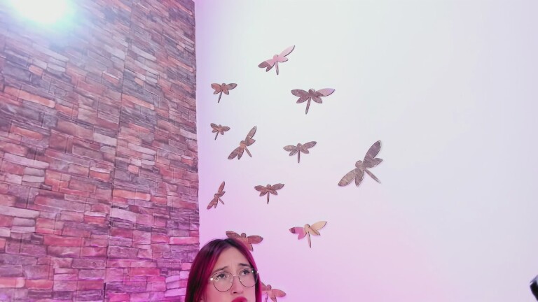 GemaRoberts's Streamate show and profile