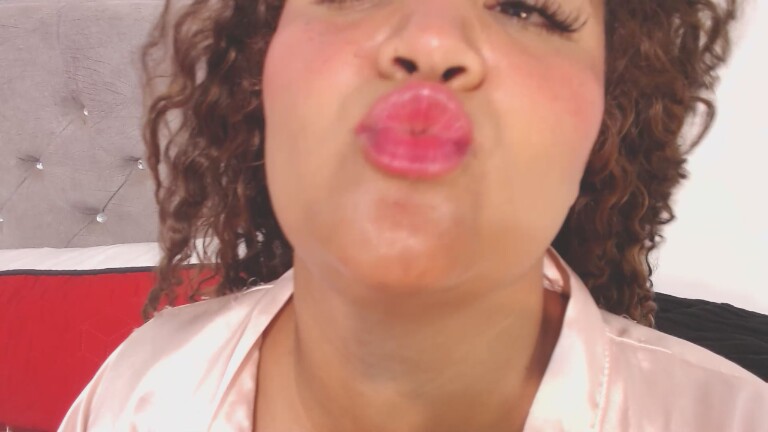 EliTorres's Streamate show and profile