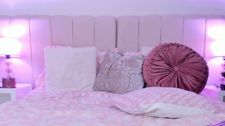 JanneCather's Streamate show and profile