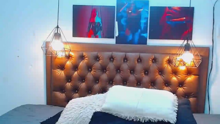 AngelicaRed021's Streamate show and profile