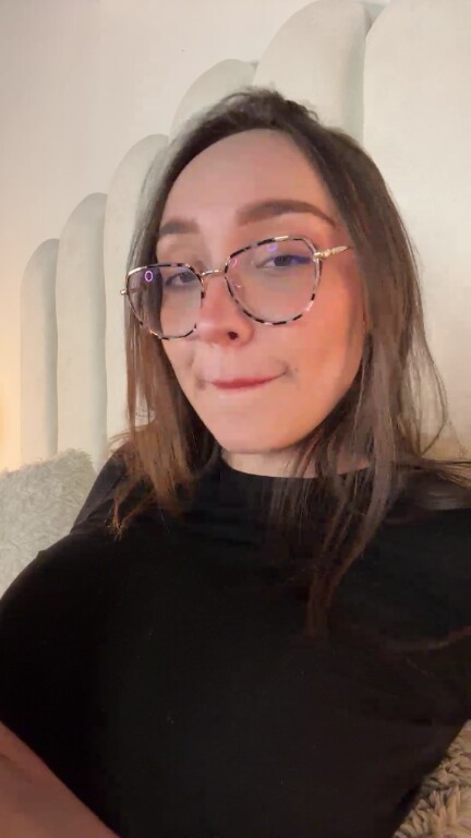 LiaBalden's Streamate show and profile