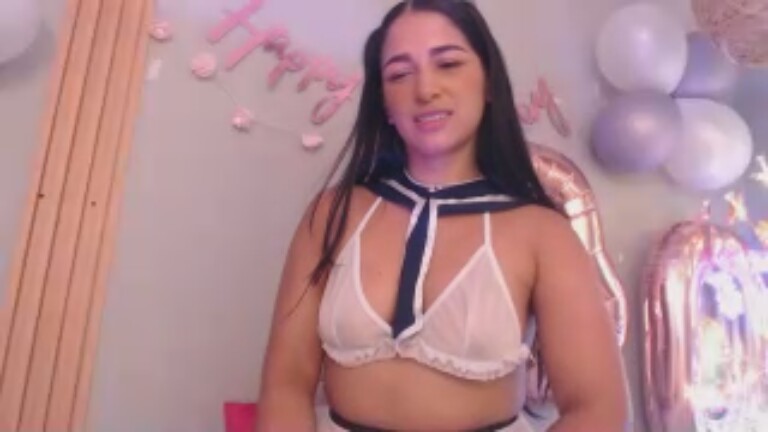 ThayssaRoss's Streamate show and profile