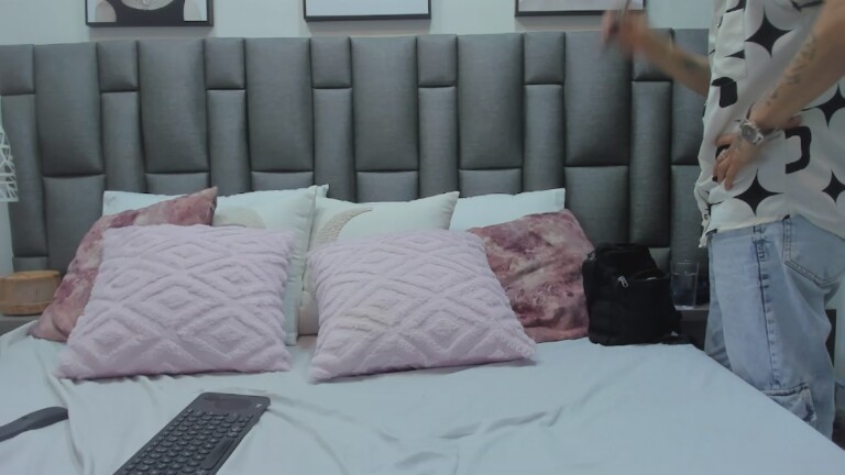 ZoeMusclee's Streamate show and profile