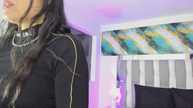 DiazIsa_s's Streamate show and profile