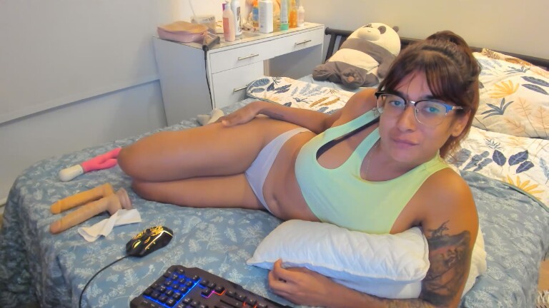 NattalieFox's Streamate show and profile