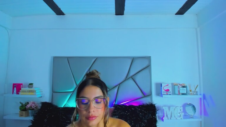 MelissaGolden's Streamate show and profile