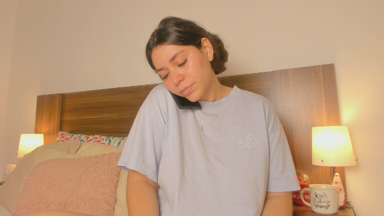 ameliesummers's Streamate show and profile