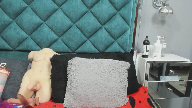 PENELOPELEWIS40's Streamate show and profile