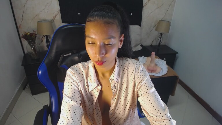 hasleycute's Streamate show and profile