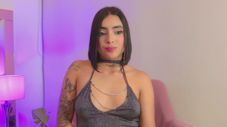 Miah_Hills's Streamate show and profile