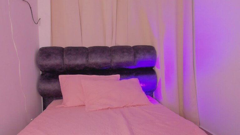 AmyStevenns's Streamate show and profile