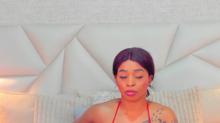 TyraaLambert's Streamate show and profile