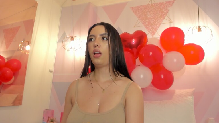 AlmaVegga's Streamate show and profile