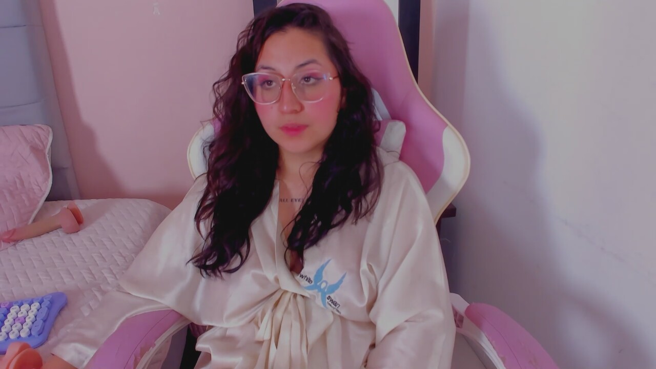 Maddyy_Moon
