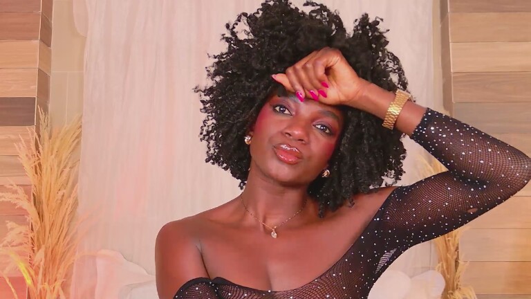 YaraDavis's Streamate show and profile