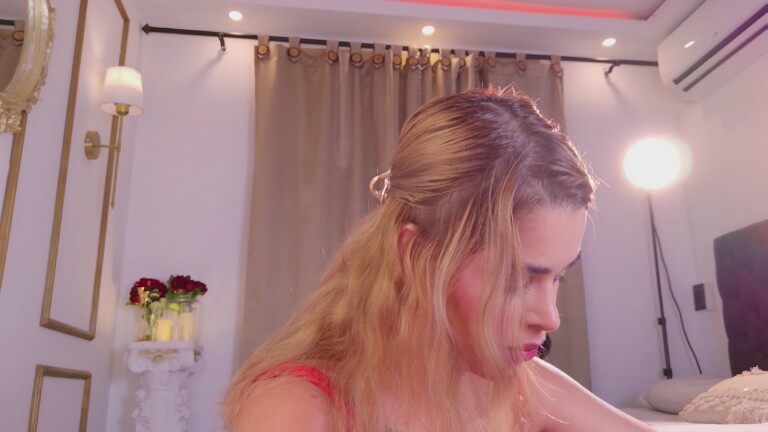 RoseDelic's Streamate show and profile