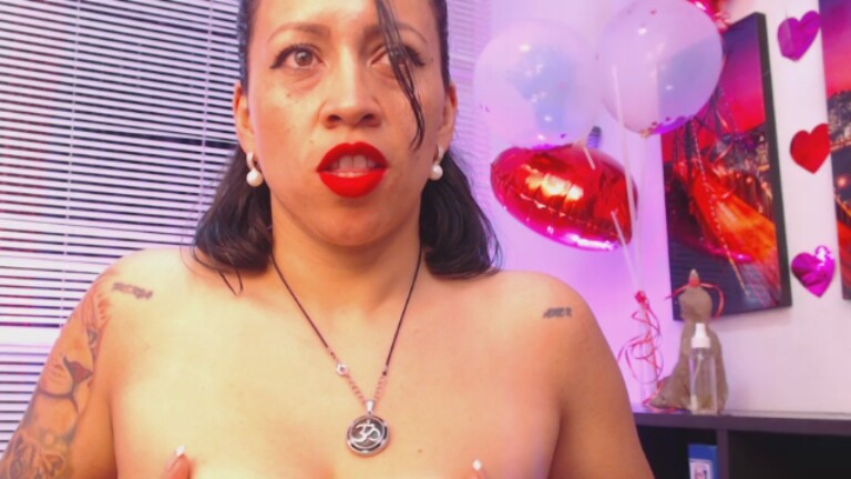 LizBethmilf's Streamate show and profile