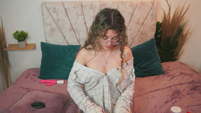 IamAbbi's Streamate show and profile