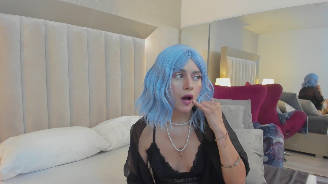 Lila_Salmon