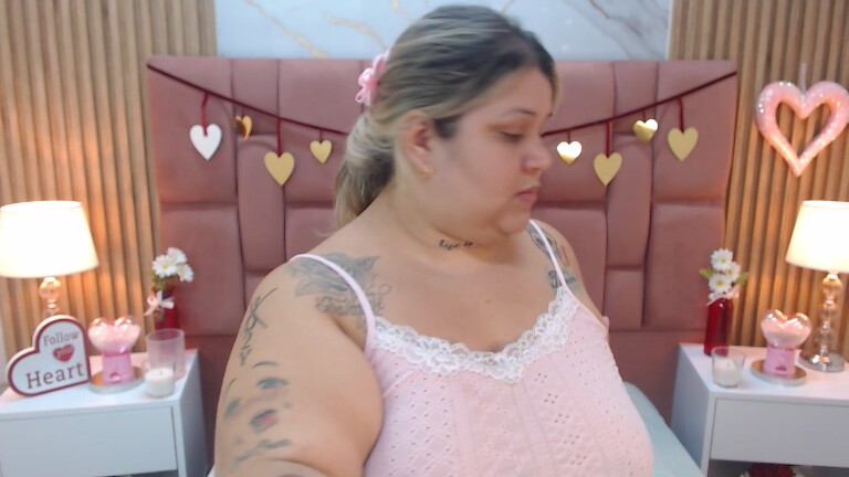 Evaverse's Streamate show and profile