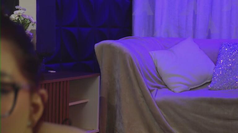 NemesisVelvett's Streamate show and profile