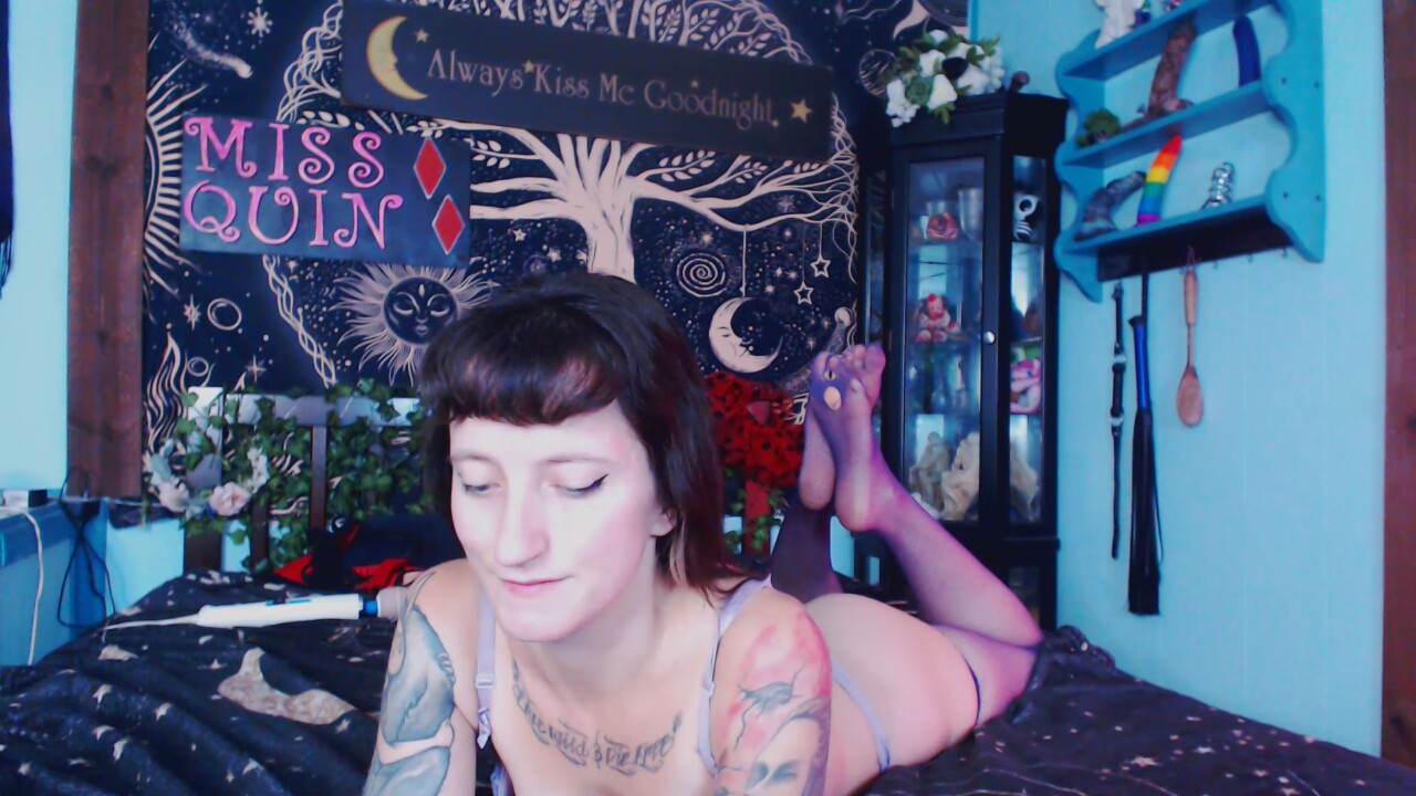 MissQuinCam