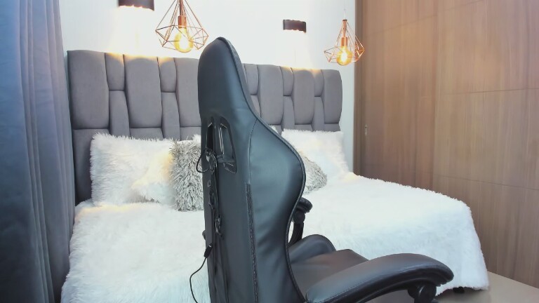 Briana_Rouse's Streamate show and profile