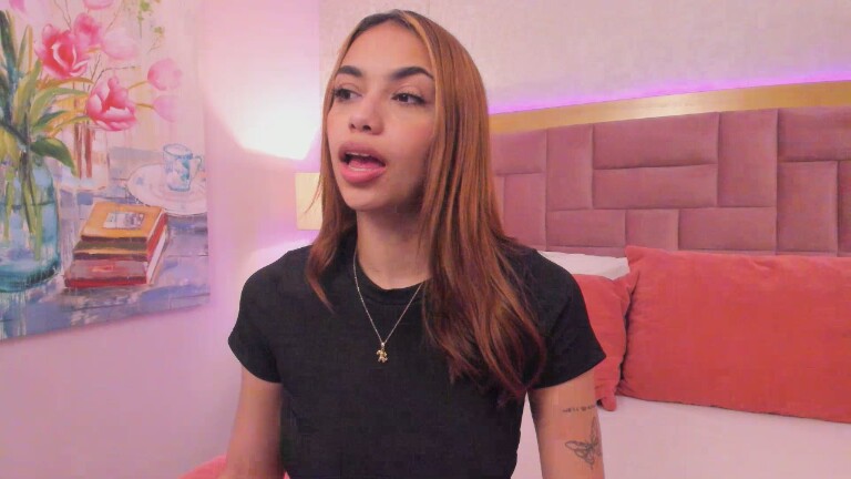 AnnieAdaams's Streamate show and profile